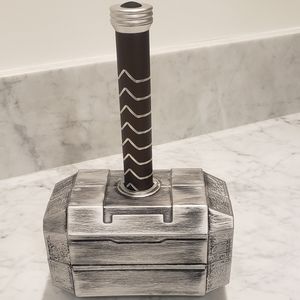 Marvel Mighty Thor Hammer Flashlight & Electronics 28 Piece Tool Kit